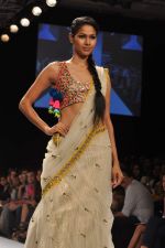 Model walk the ramp for nandita thirani and payal singhal show at Lakme Fashion Week Day 1 on 3rd Aug 2012 (48).JPG